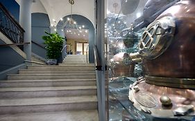 Hotel Del Mar